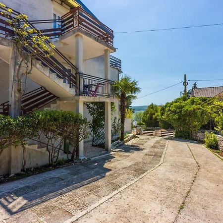Apartman Teo Dramalj Luaran gambar