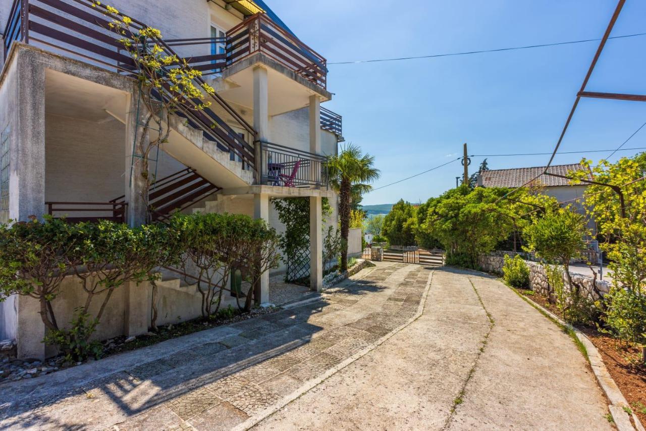 Apartman Teo Dramalj Luaran gambar